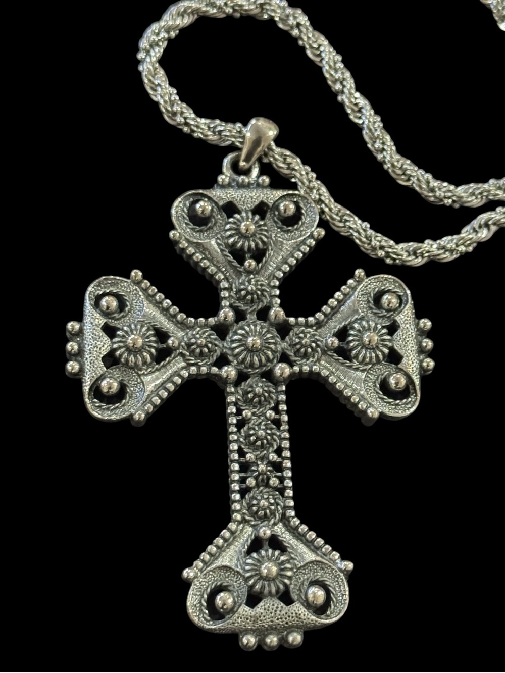 Vintage Sarah Coventry Large Cross Pendant Necklace